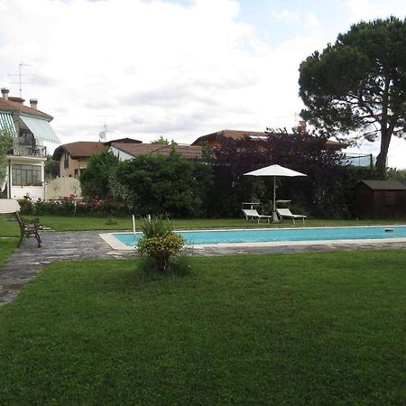 Il Gelso Di Barcuzzi Bed and Breakfast Lonato del Garda Exterior foto