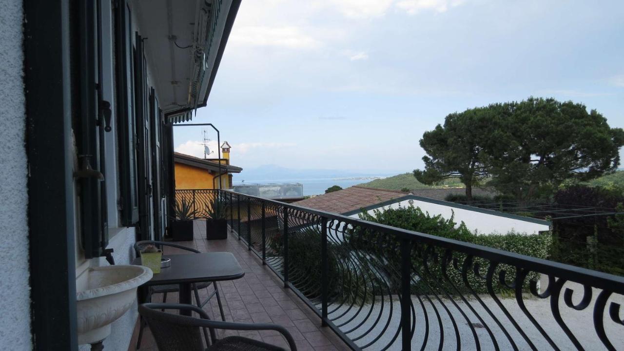Il Gelso Di Barcuzzi Bed and Breakfast Lonato del Garda Exterior foto