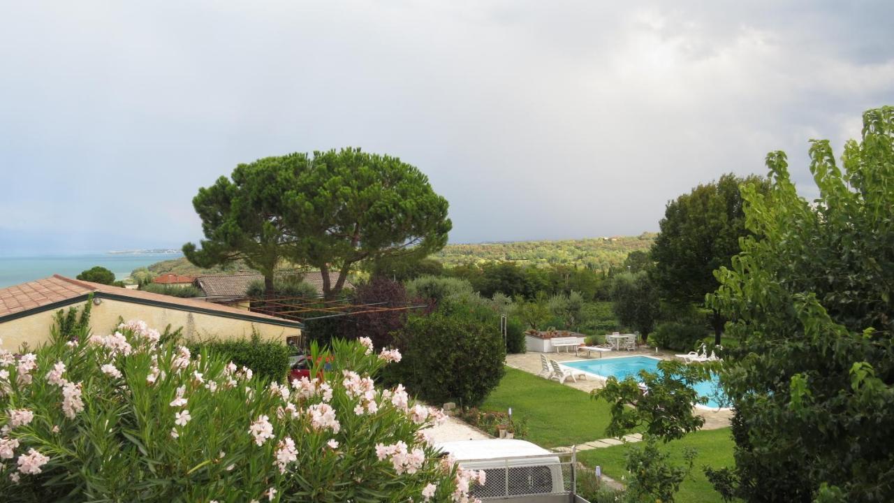 Il Gelso Di Barcuzzi Bed and Breakfast Lonato del Garda Exterior foto